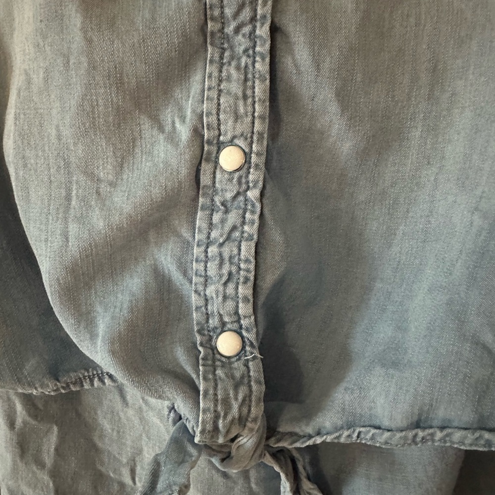 Lola River Light Blue Denim Button-Up Snap Shirt with Tie Waist Wild Horse Ranch - Picture 3 of 6